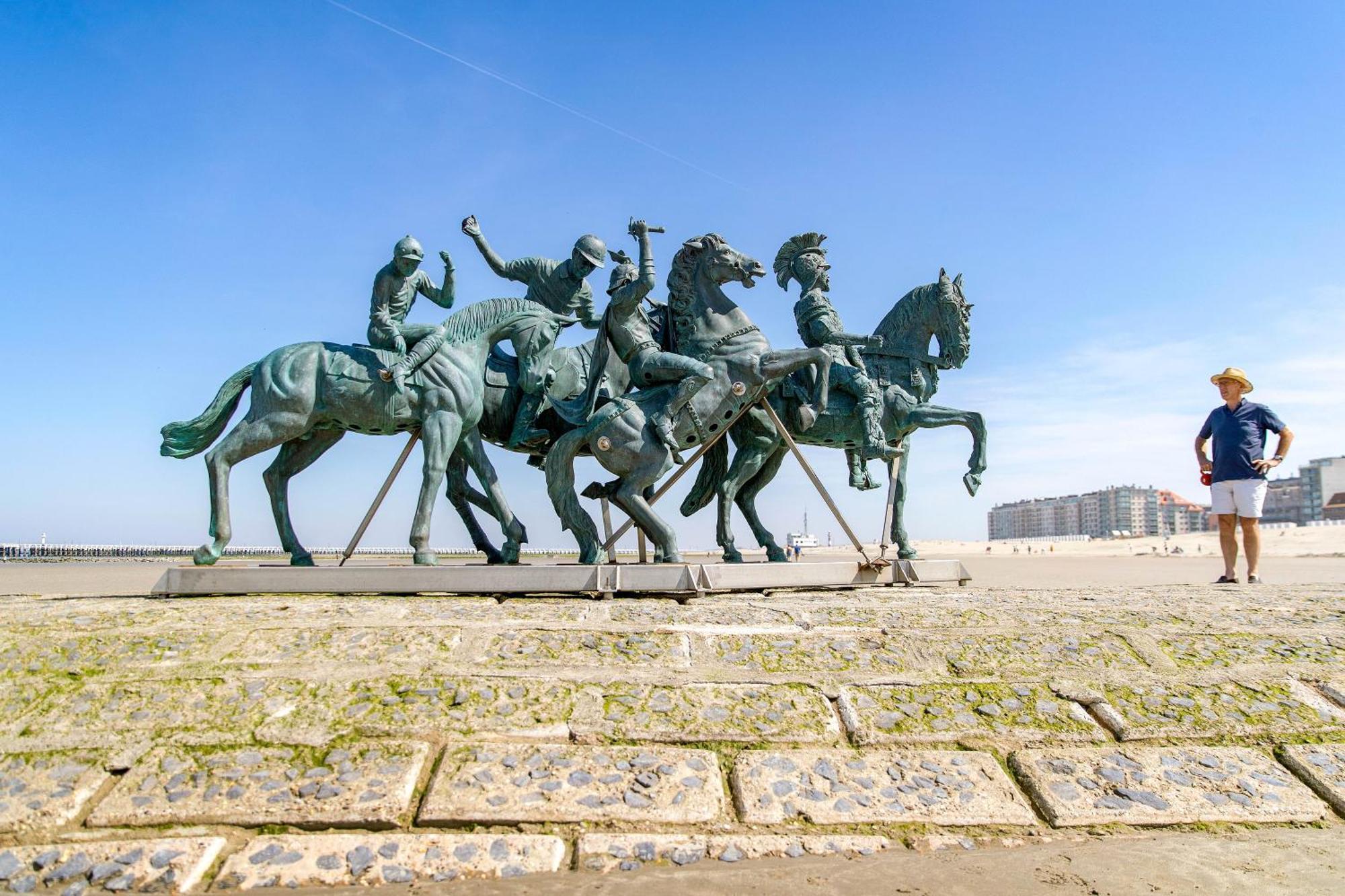 Holiday Suites Nieuwpoort Zewnętrze zdjęcie